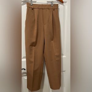 NaturalCouture Women Size F (Please see measurements)Pull-On Pants Mocha Cropped